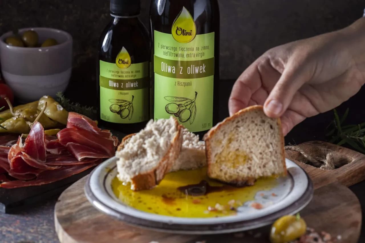 Oliwa z wytłoczyn z oliwek do czego - odkryj jej wszechstronne zastosowania