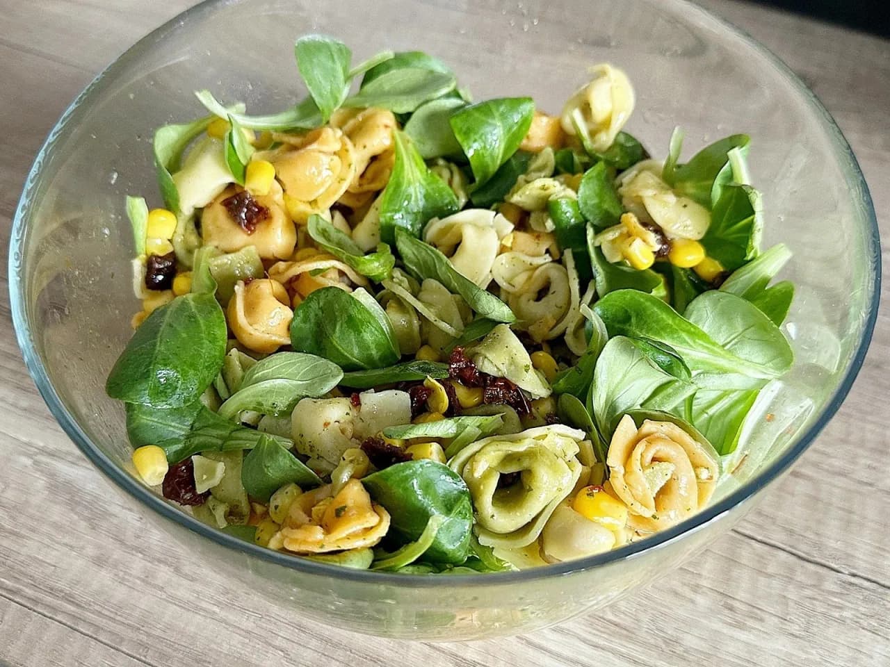 Jak zrobić makaron tortellini - prosta receptura na domowe pierożki